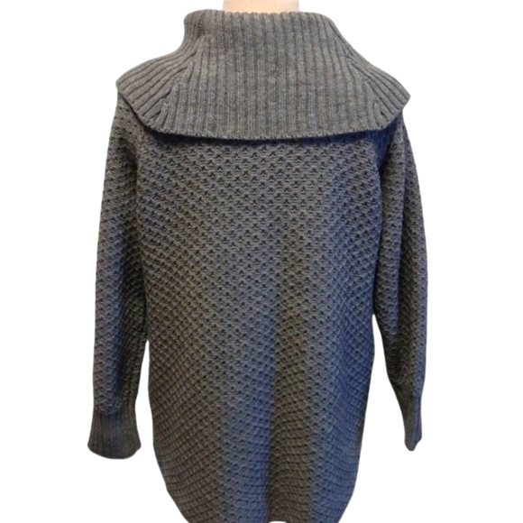 KC Khakis Co Grey 3/4 Sleeve Textured Tunic Sweater Women's SZ Petite L - Picture 3 of 4